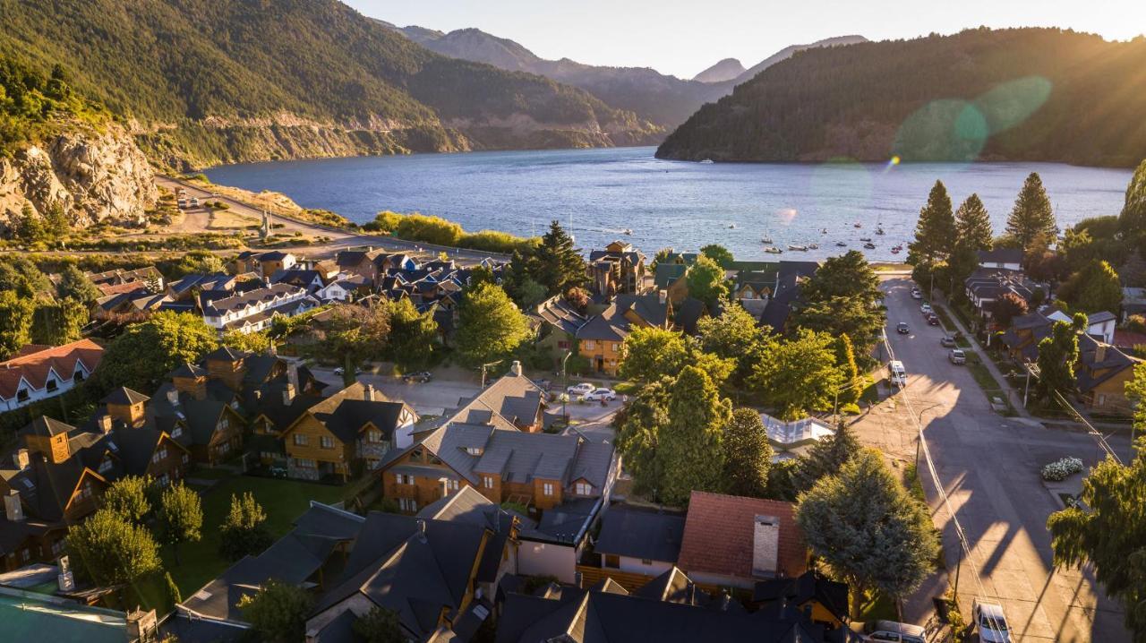 Apart Hotel Naum San Martin de los Andes Exterior photo